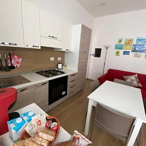 Apartament Little House Galileo